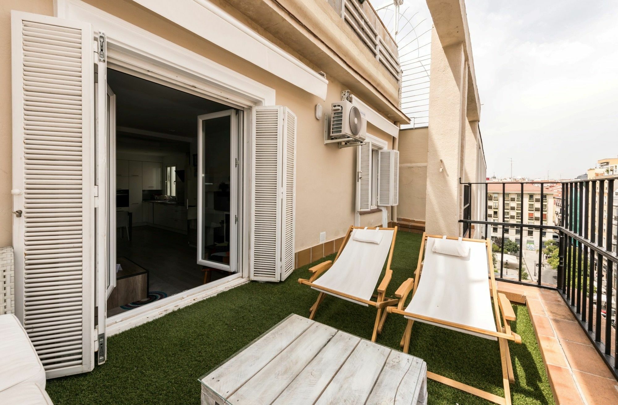 Gran Via Terrace City Center Μαδρίτη Εξωτερικό φωτογραφία